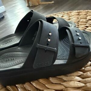 Crocs platforms. Black Size 7